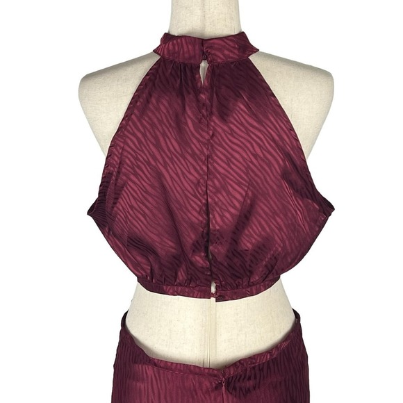 LULU'S FIERCE VISION JACQUARD CUTOUT SATIN MIDI DRESS IN WINE RED NWT SIZE LARGE - Picture 10 of 16